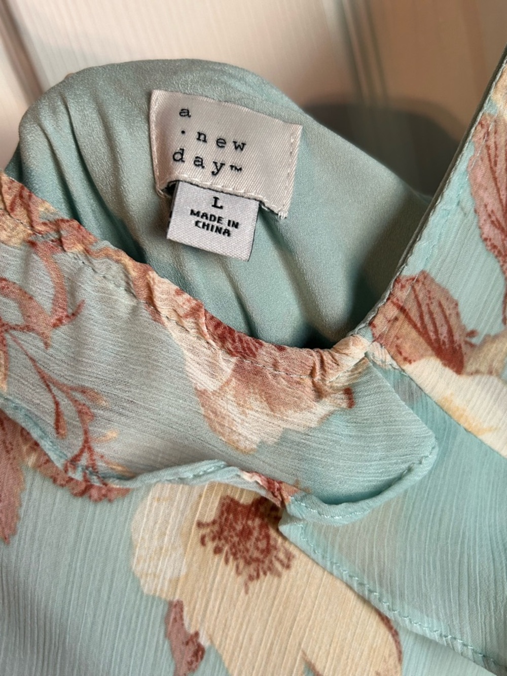 Floral Ruffle Dress - Picture 3 of 5